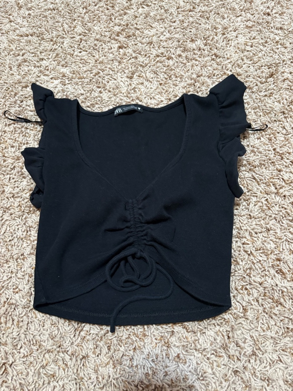 Zara Black Ribbed Ruched Front Ruffle Sleeve Crop Top Womens size Medium